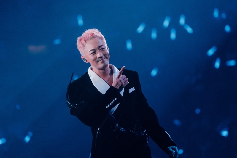 林峯一连七场《GO WITH THE FLOW 林峯演唱会》于5月22至28日于红馆举行。